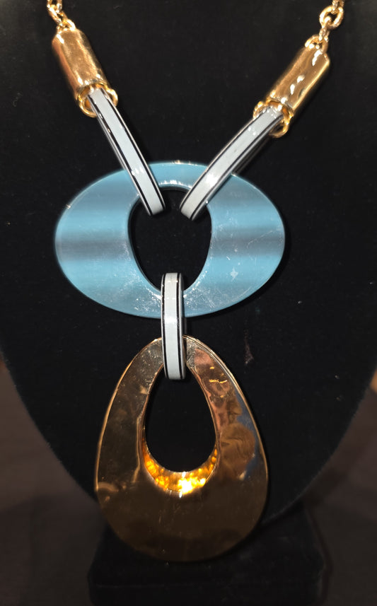 Hammered Drop Pendant Necklace