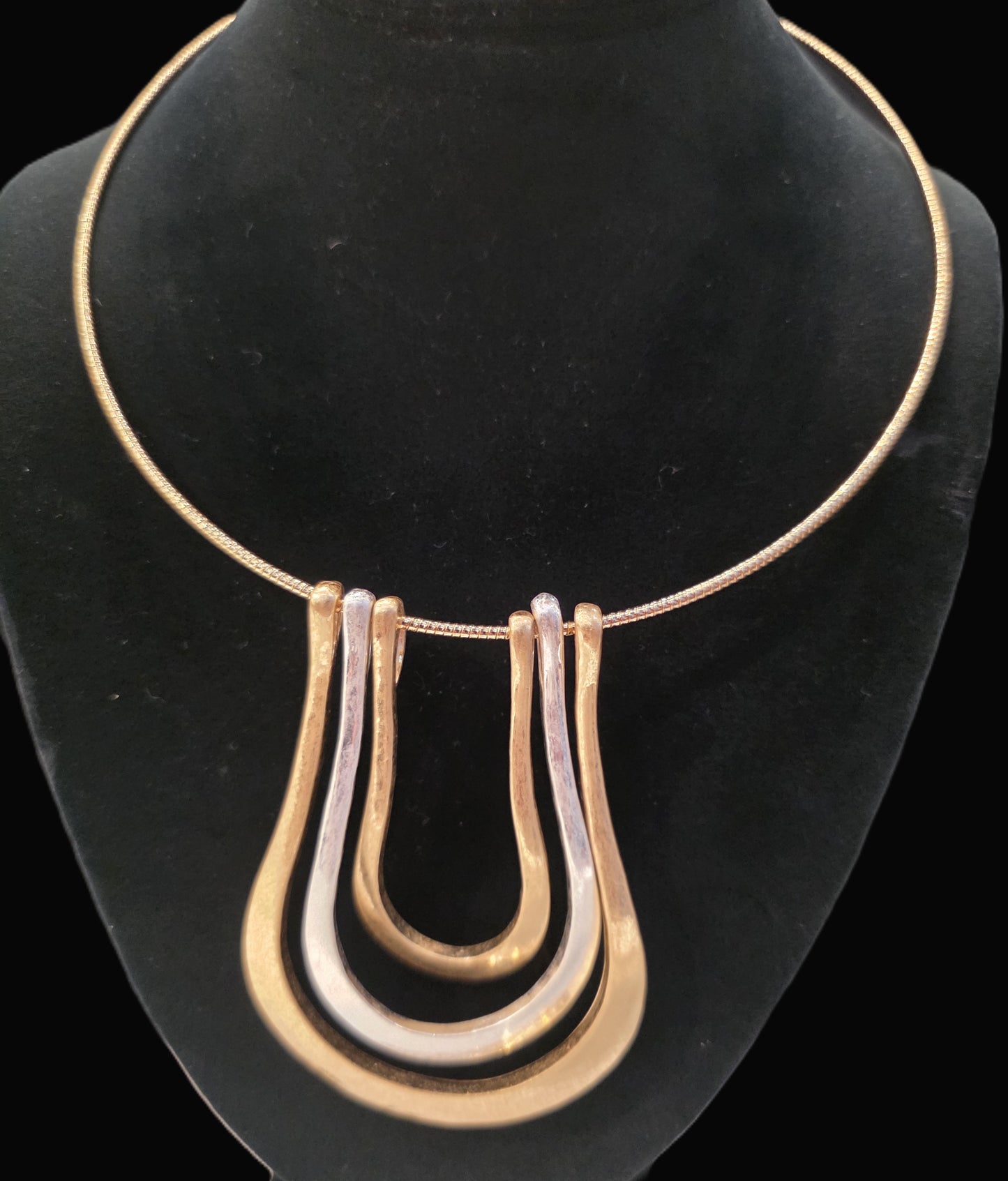 Abstract Designer Choker