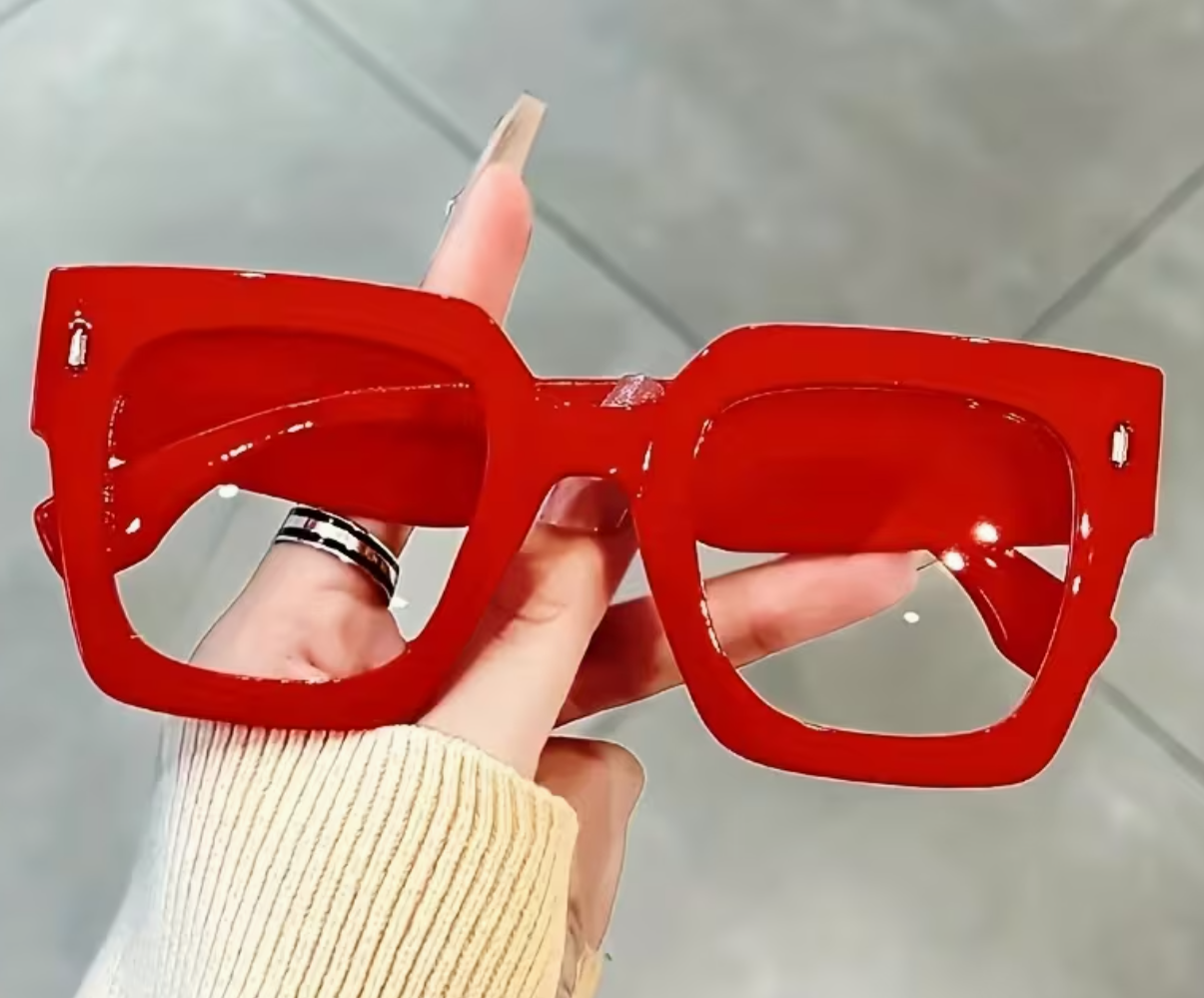 Retro Style Fashion Glasses