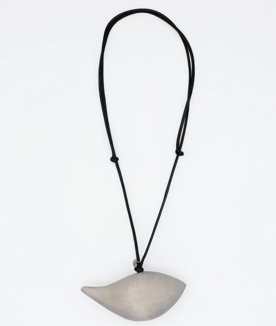 Carved Free-Fly Bird Necklace