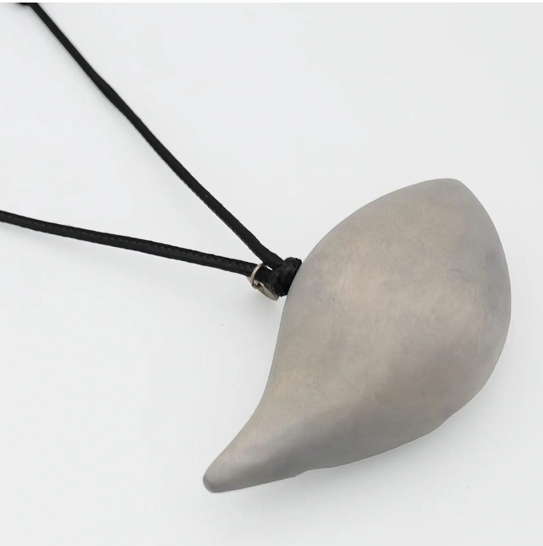 Carved Free-Fly Bird Necklace