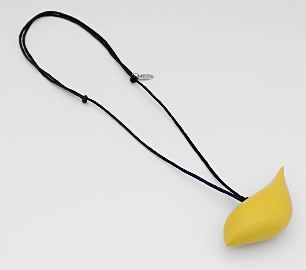 Carved Free-Fly Bird Necklace