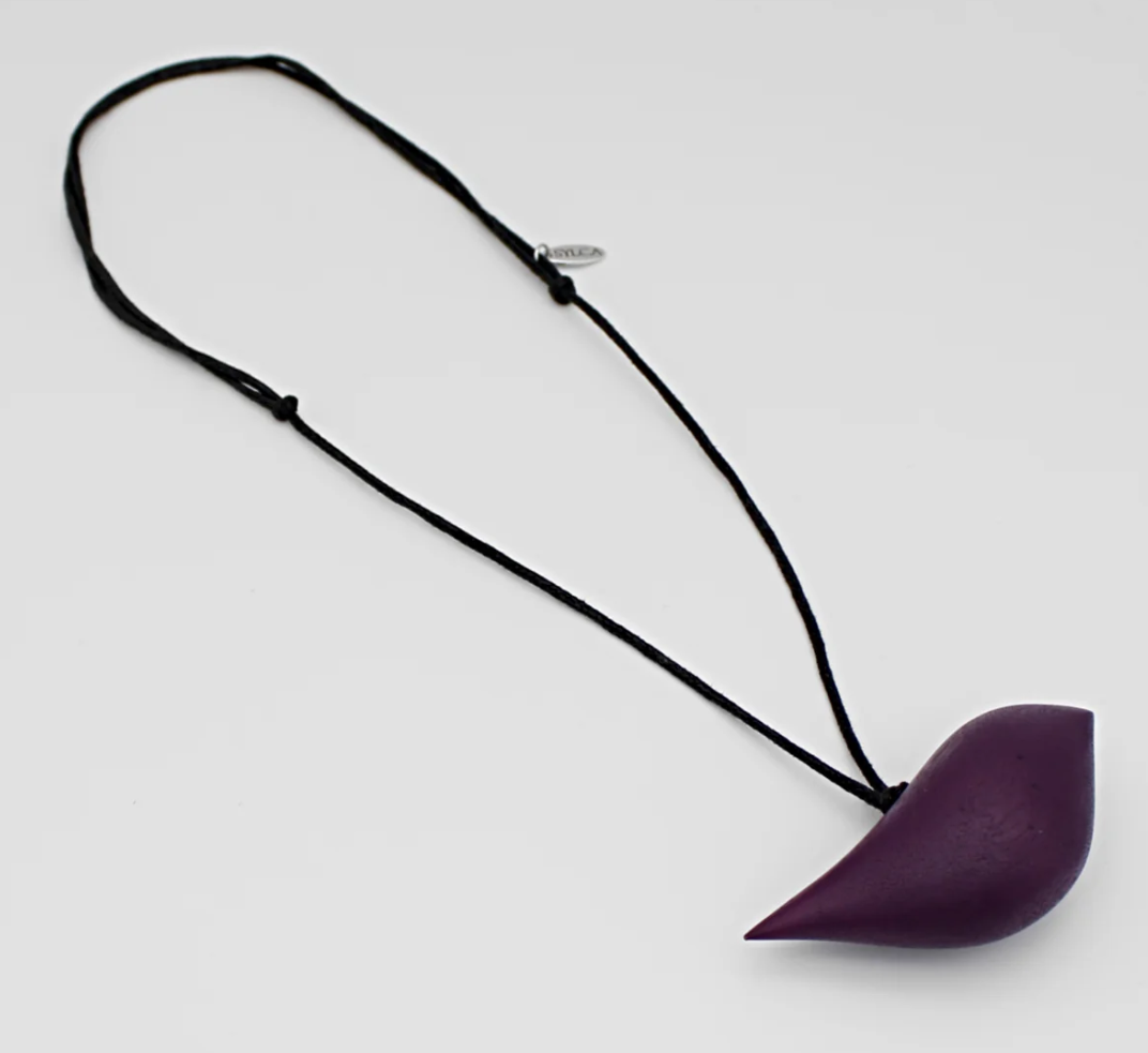 Carved Free-Fly Bird Necklace